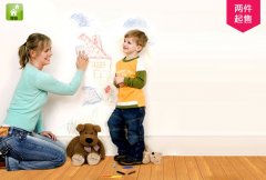 白墻上的印記應(yīng)該怎么清理？