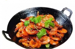 鍋上厚厚的油垢怎么去除？用這個方法讓舊鍋變新鍋！